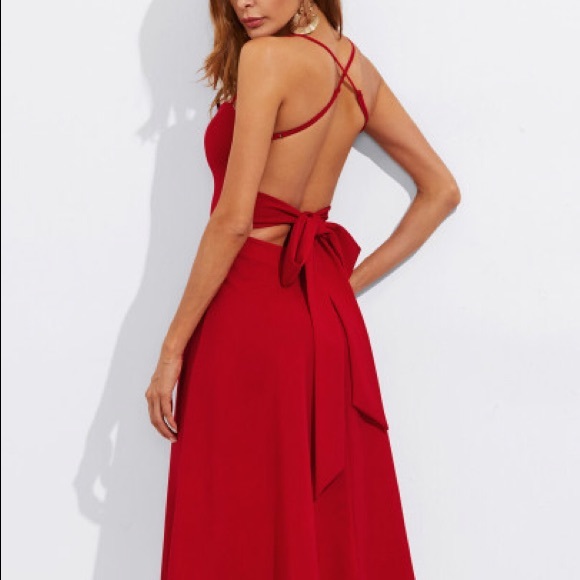 RED Crisscross Belted Back Fitted & Flared Dress - Picture 3 of 5